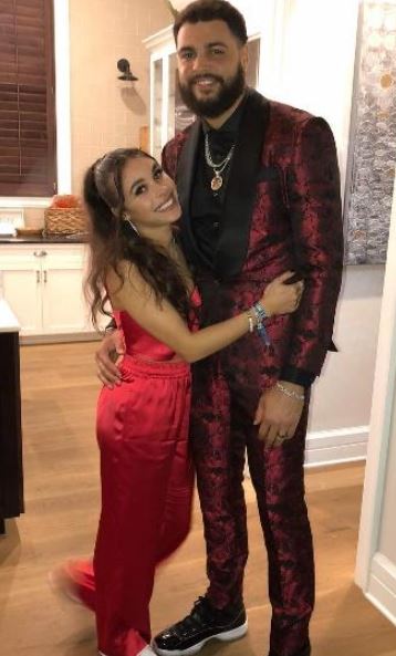 Ashli Dotson with her husband Mike Evans